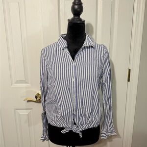 H&M Blue and White Striped Button Down Shirt